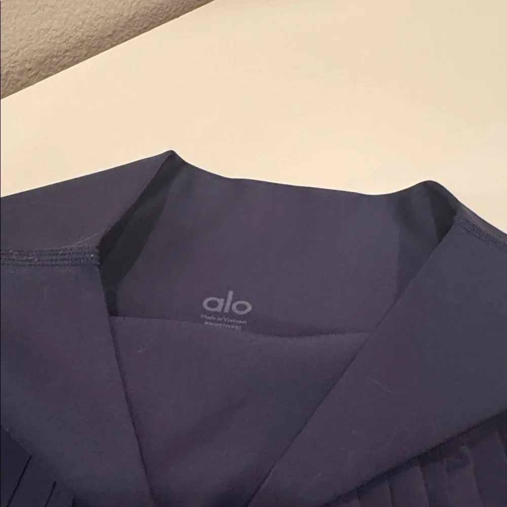 ALO Yoga Navy Pleated Mini Skirt